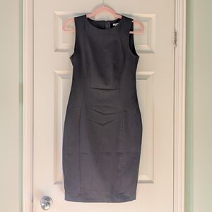 Elegant Black Sleeveless Dress